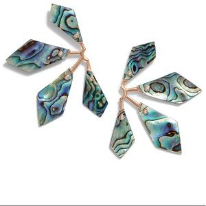 NWT- Malika Earrings